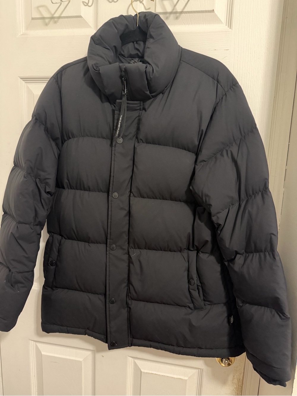 Women's Black Puffer Jacket - Insulated Short-Length Winter Coat